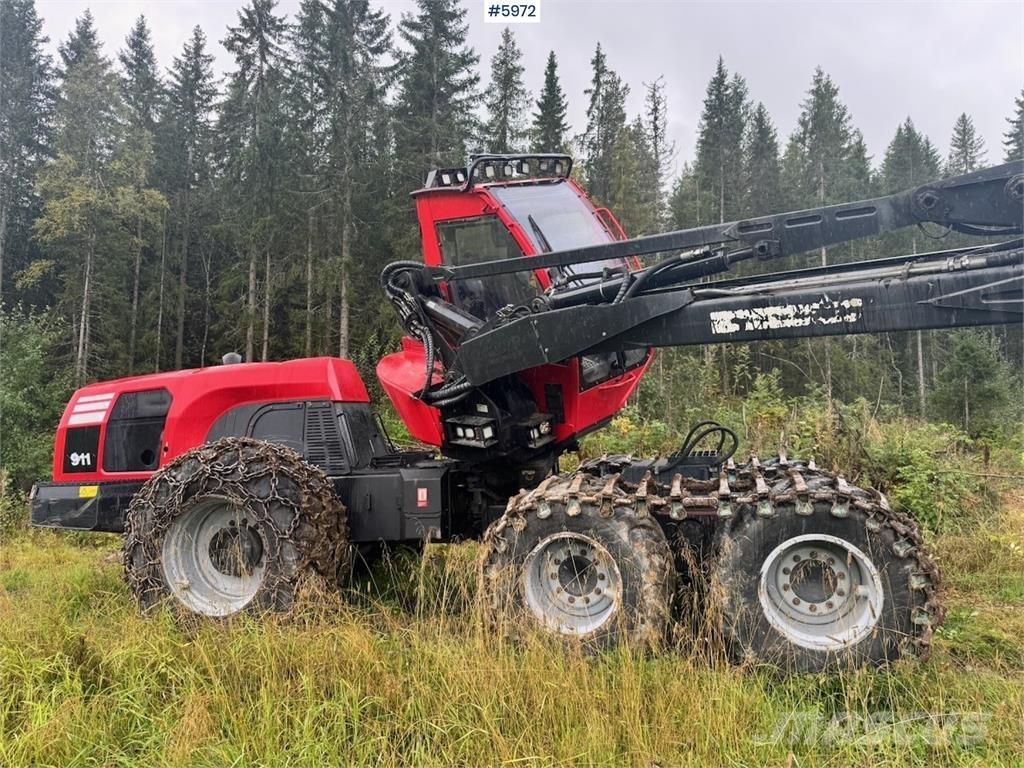 Komatsu 911-6 Miško technika (Harvesteriai)