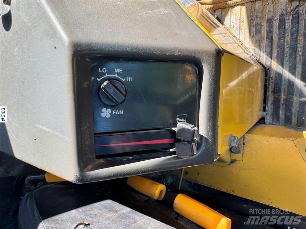 Komatsu WA420-1 Naudoti ratiniai krautuvai
