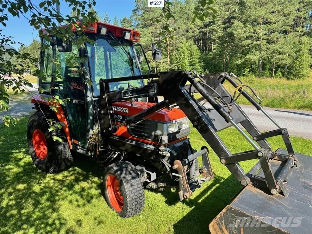 Kubota STA-35 Traktoriai