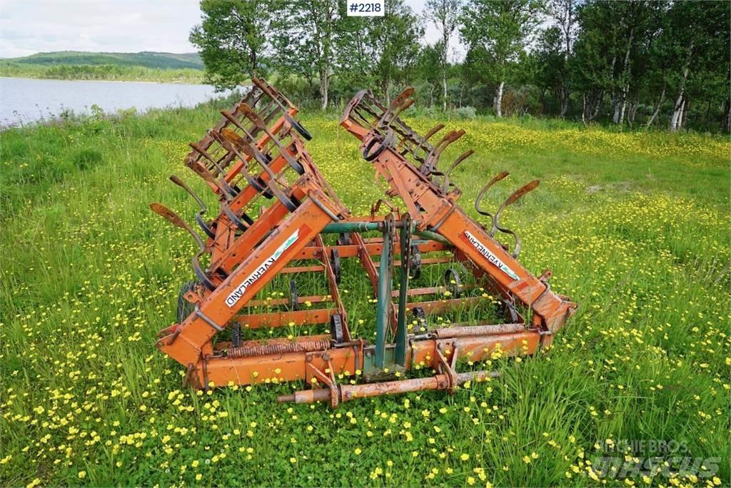 Kverneland Harv Kita kultivavimo technika ir priedai