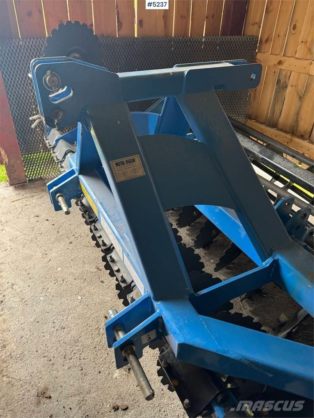  Metal Falch U741 Kita kultivavimo technika ir priedai