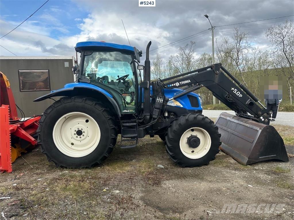 New Holland TS135 Traktoriai