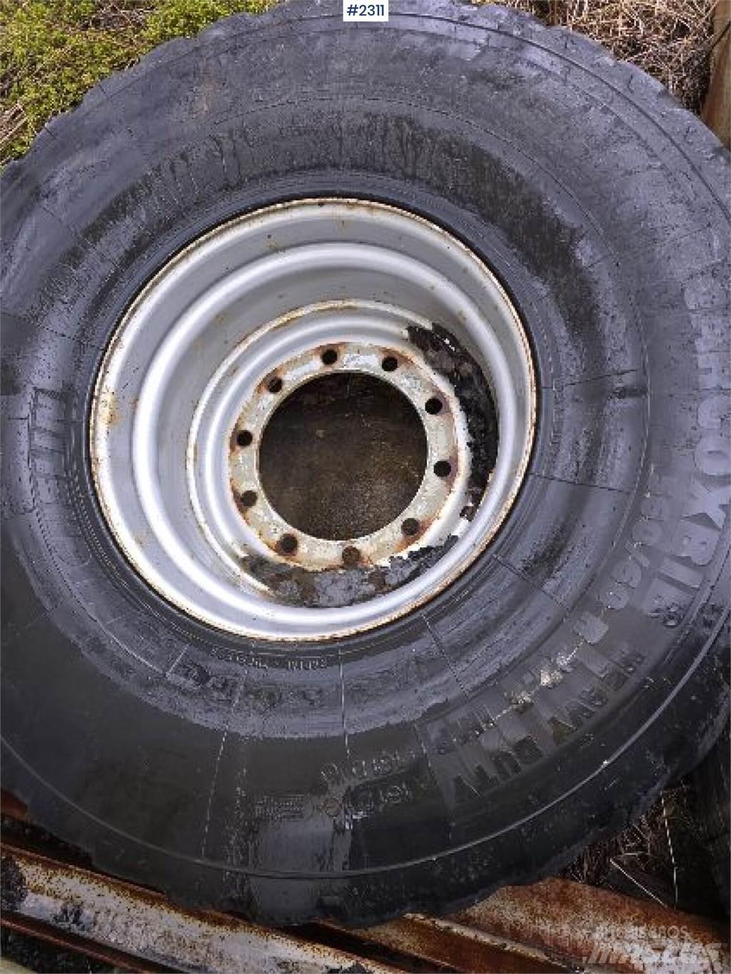 Stronga DL1200 Grūdų vežimėliai