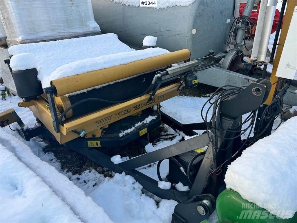 Tanco 280 APC Kiti derliaus nuėmimo įrengimai