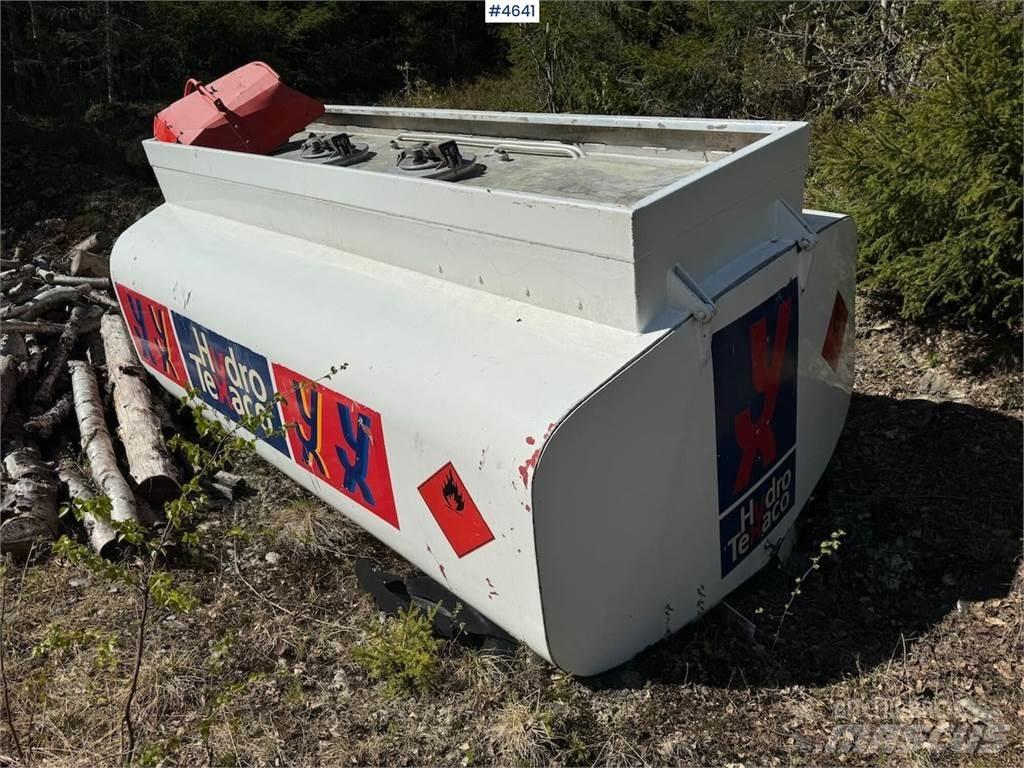  Tank drivstoff Kiti naudoti statybos komponentai