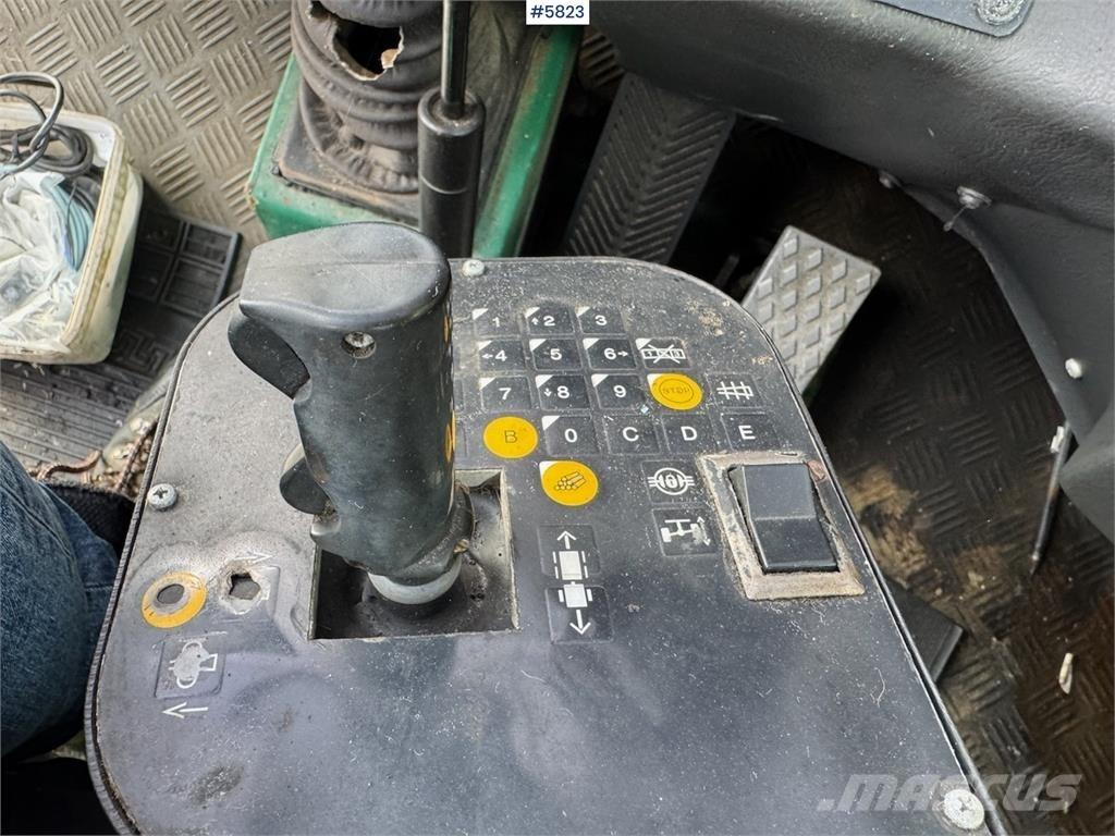 Timberjack 1270 Miško technika (Harvesteriai)