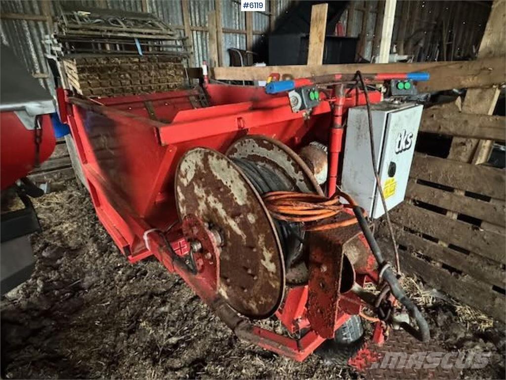 TKS F2 Kiti derliaus nuėmimo įrengimai