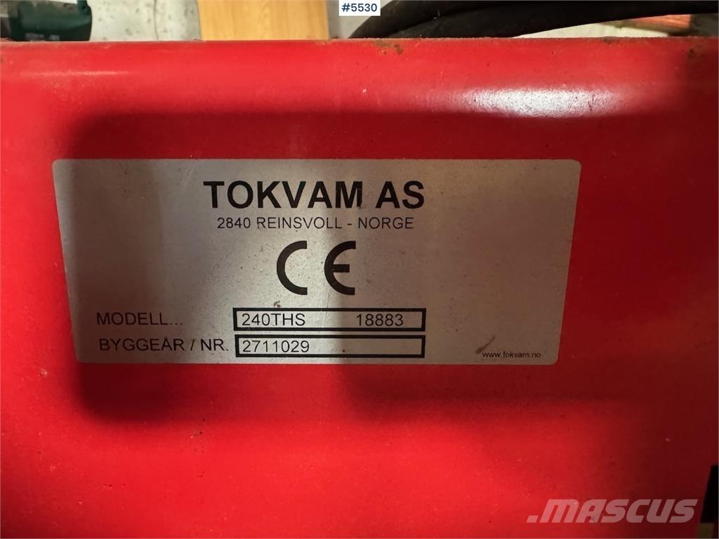 Tokvam 240 THS Sniego peiliai ir valytuvai