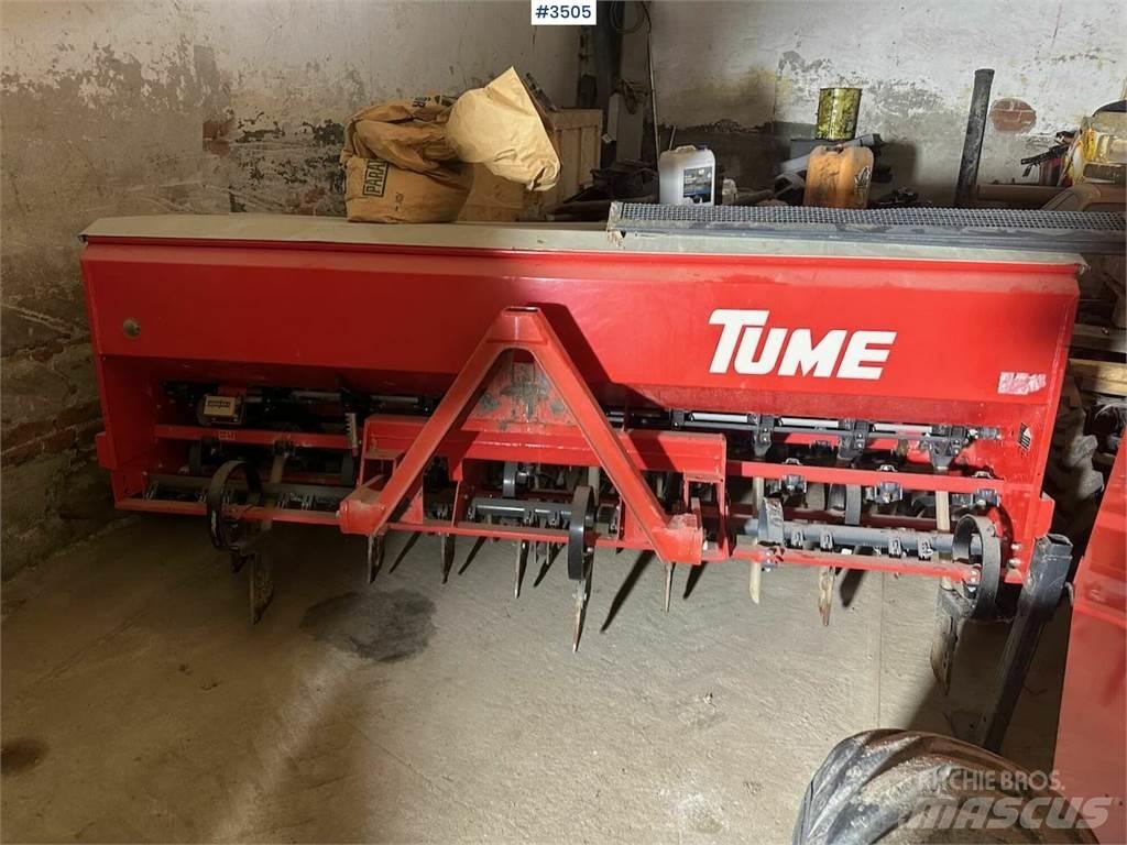 Tume KL 2500 Kiti derliaus nuėmimo įrengimai