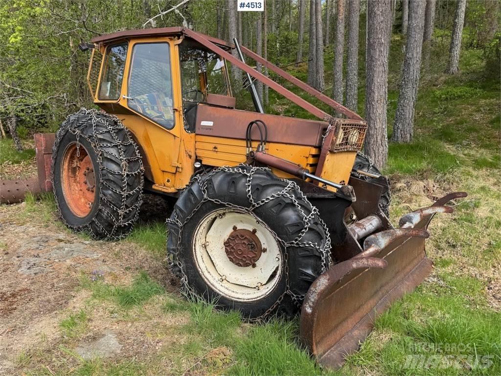 Valmet 702 Šakiniai krautuvai - Kita