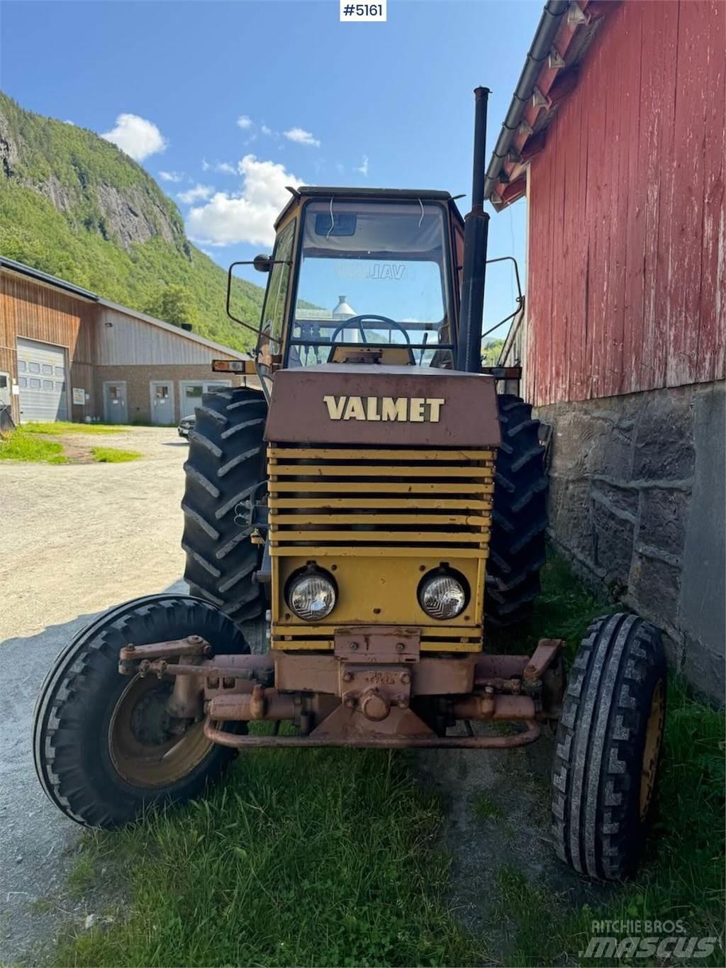 Valmet 702 Traktoriai