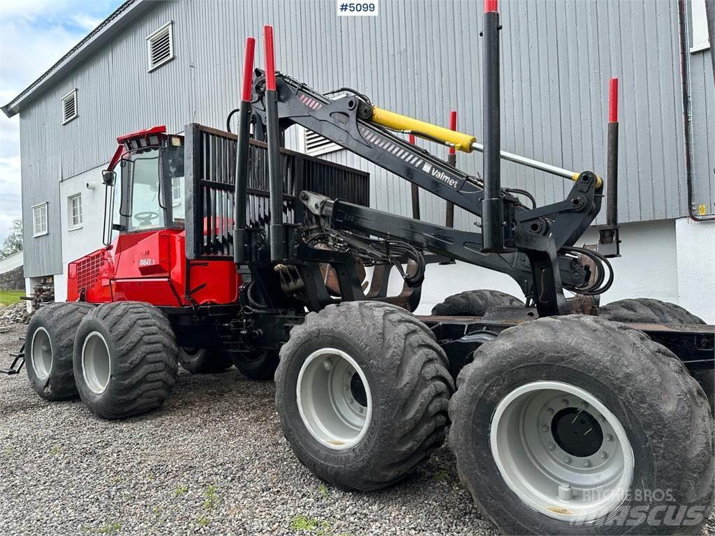 Valmet 860 lll Medienos transportavimo mašinų kranai