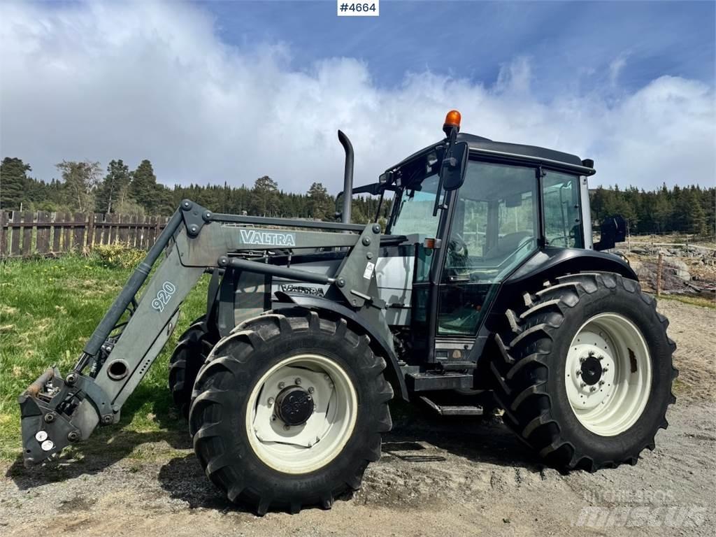 Valtra A85-4 Traktoriai