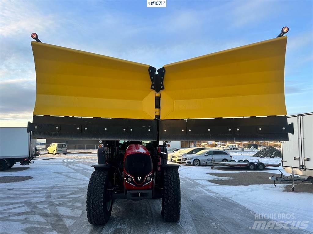 Valtra A95 4x4 Traktoriai