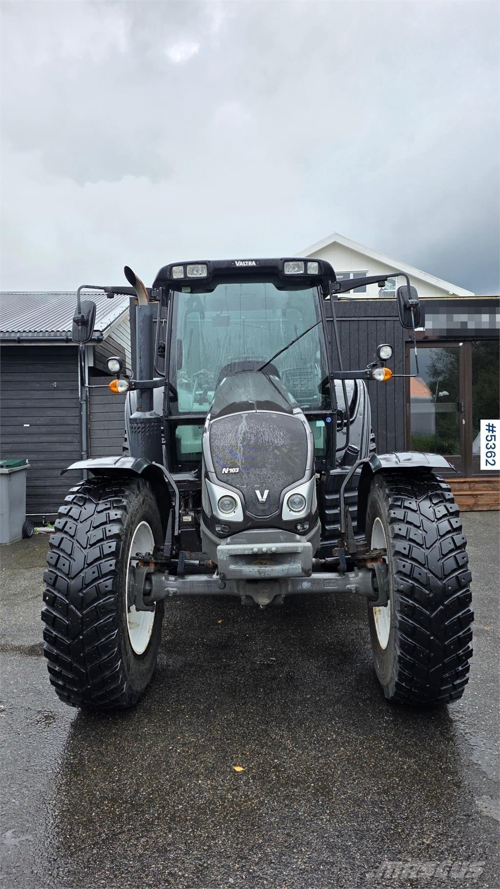 Valtra N103 Traktoriai