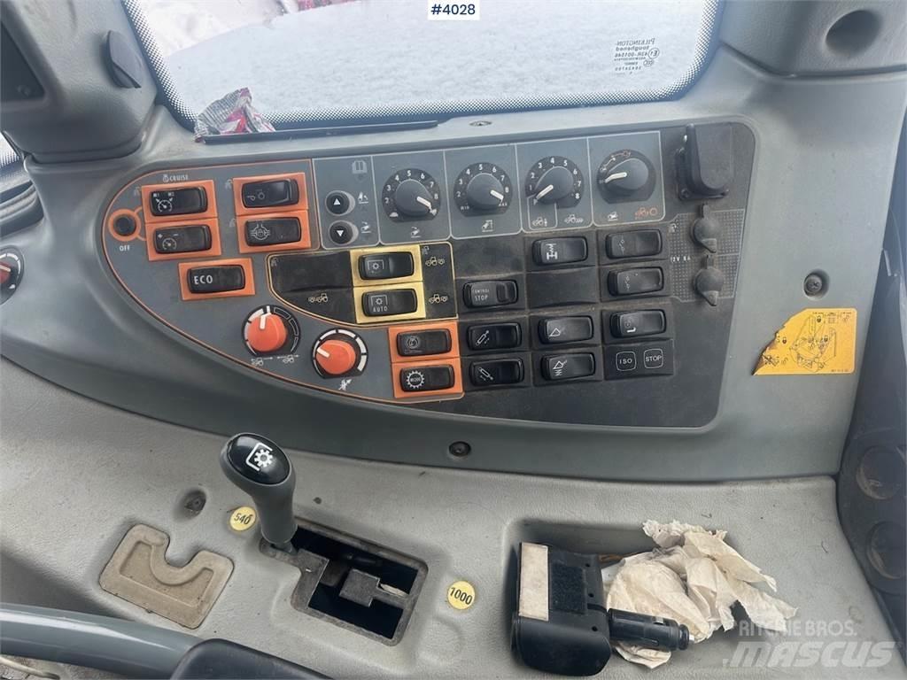 Valtra N122 Traktoriai