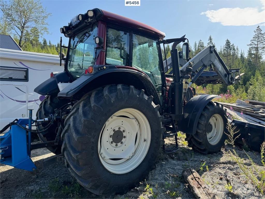 Valtra N123 Traktoriai
