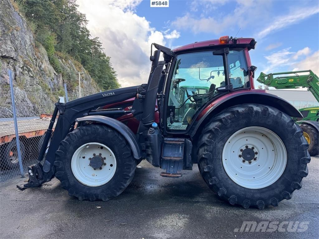 Valtra N174 Traktoriai