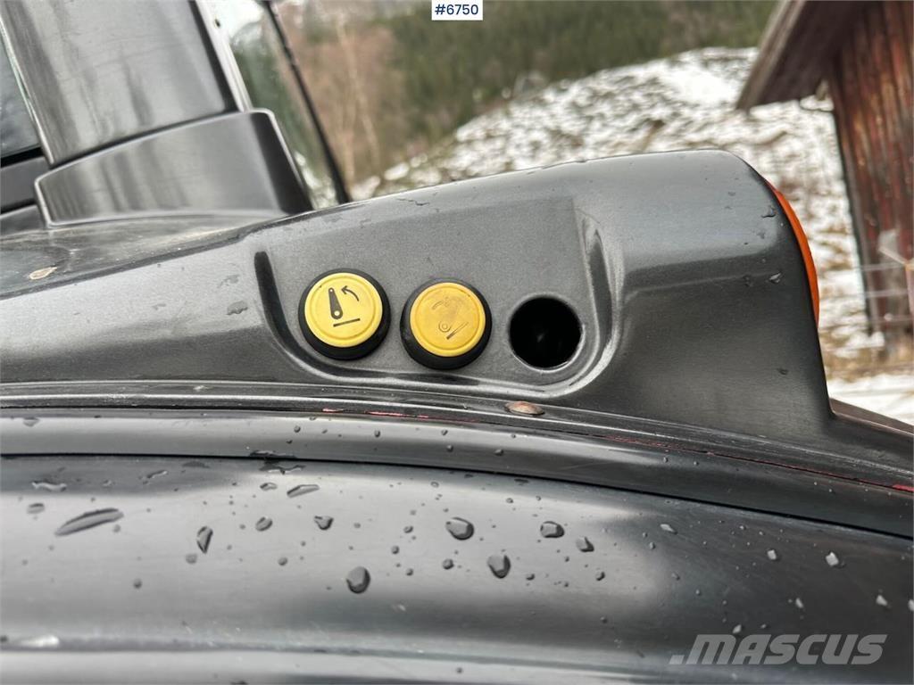 Valtra T190 Traktoriai