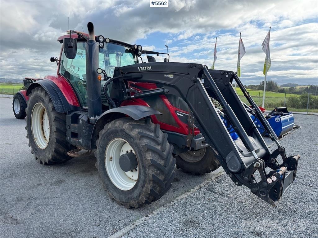 Valtra T194 Traktoriai
