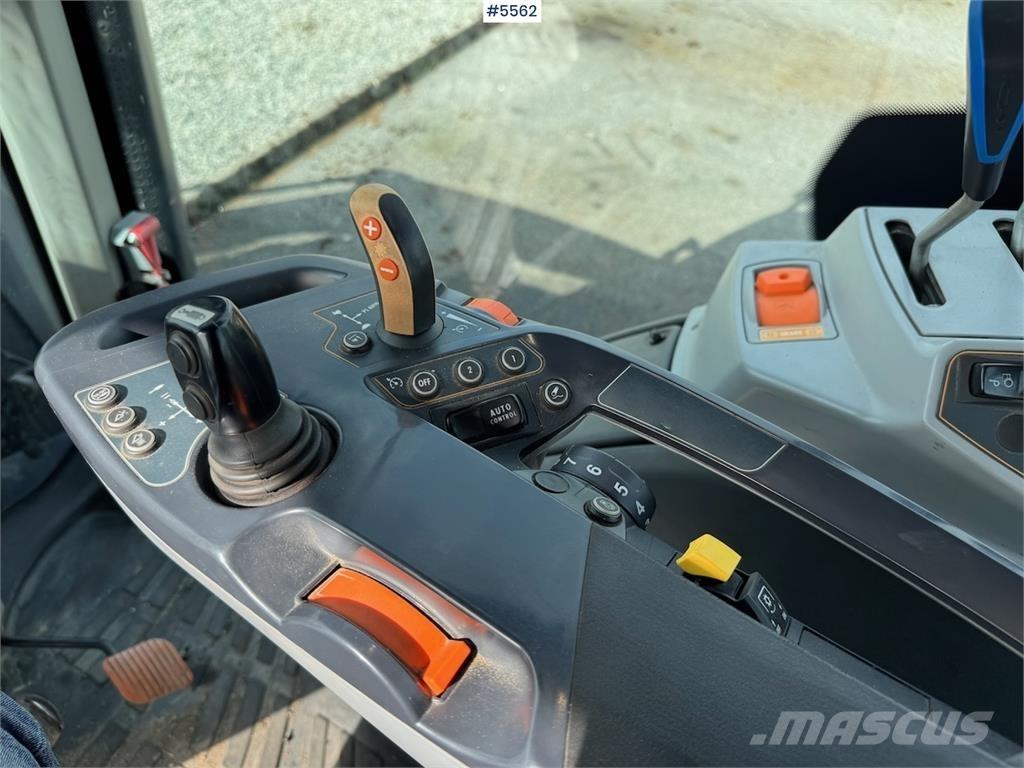 Valtra T194 Traktoriai