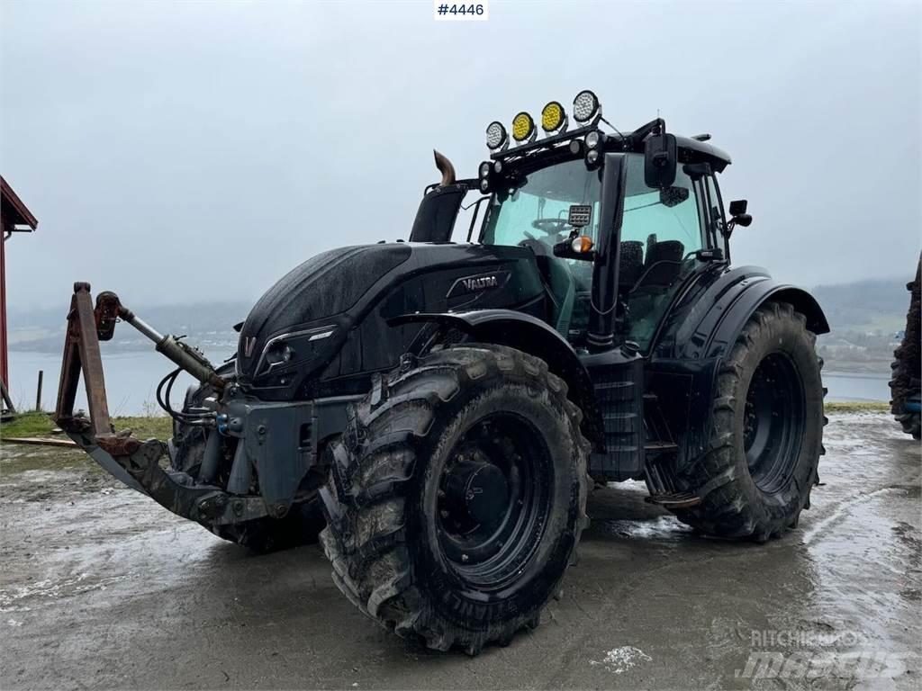 Valtra T234 Traktoriai