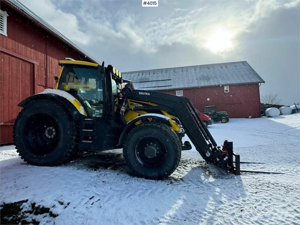 Valtra T255 Traktoriai