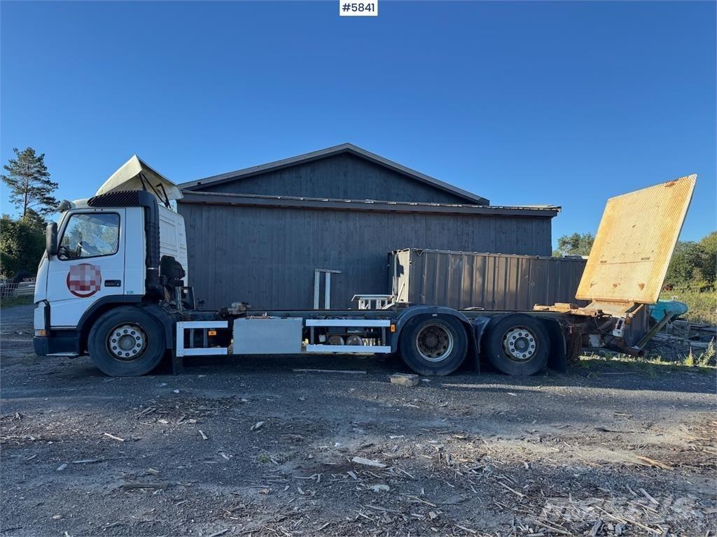 Volvo FM 6x2. Kita