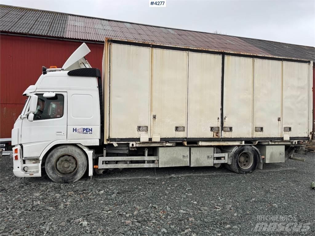 Volvo FM9 Sunkvežimiai su dengtu kėbulu