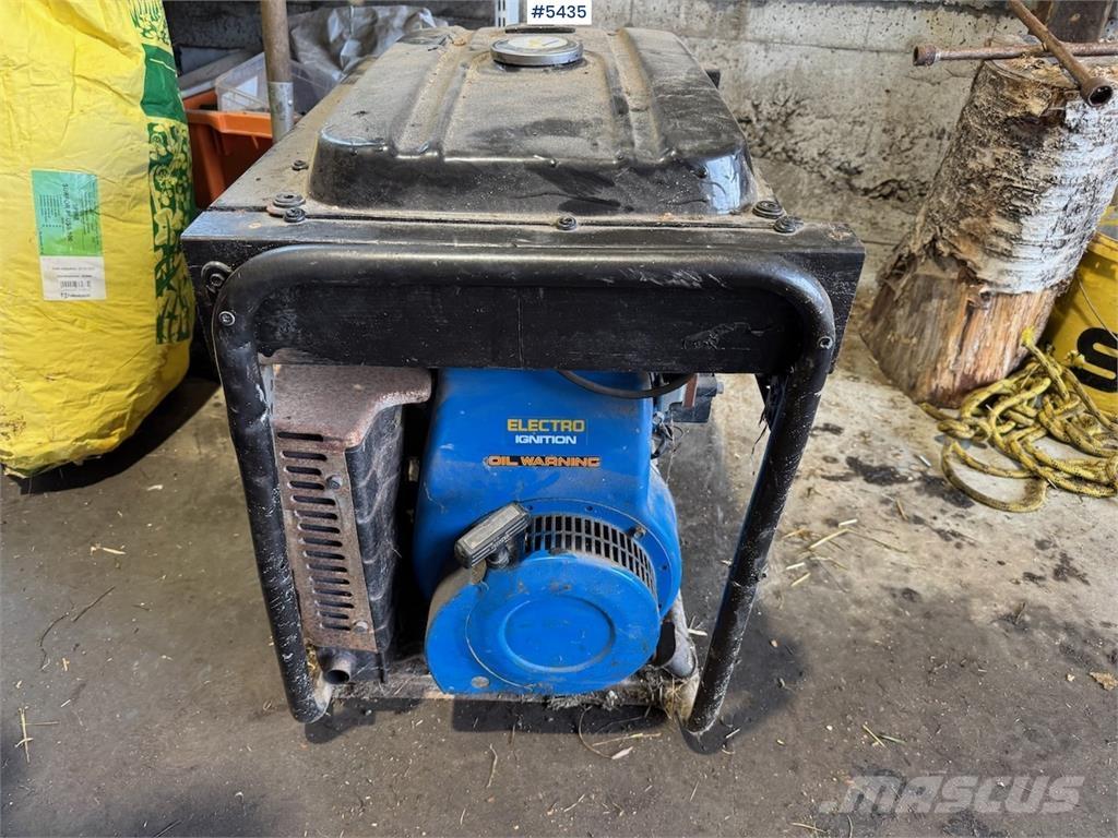 Yamaha EF 4400 Kiti naudoti statybos komponentai