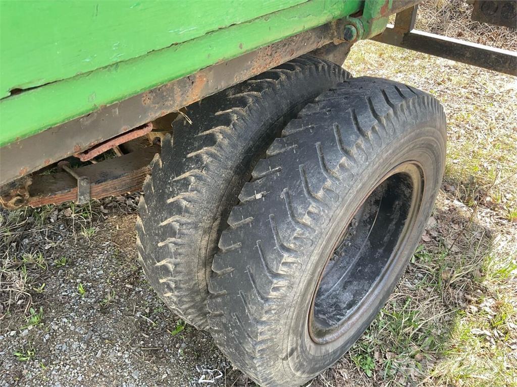  4.70x2.27x0.85 Kitos priekabos