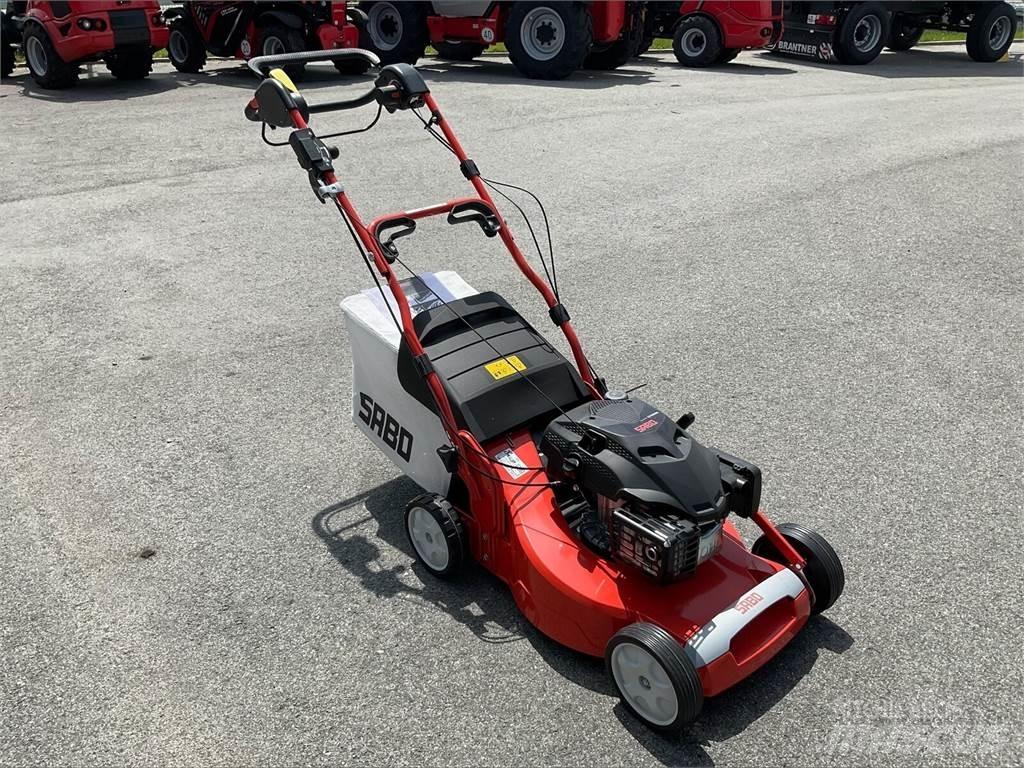  54- K Vario B Visuotinės / bendrosios paskirties automobiliai