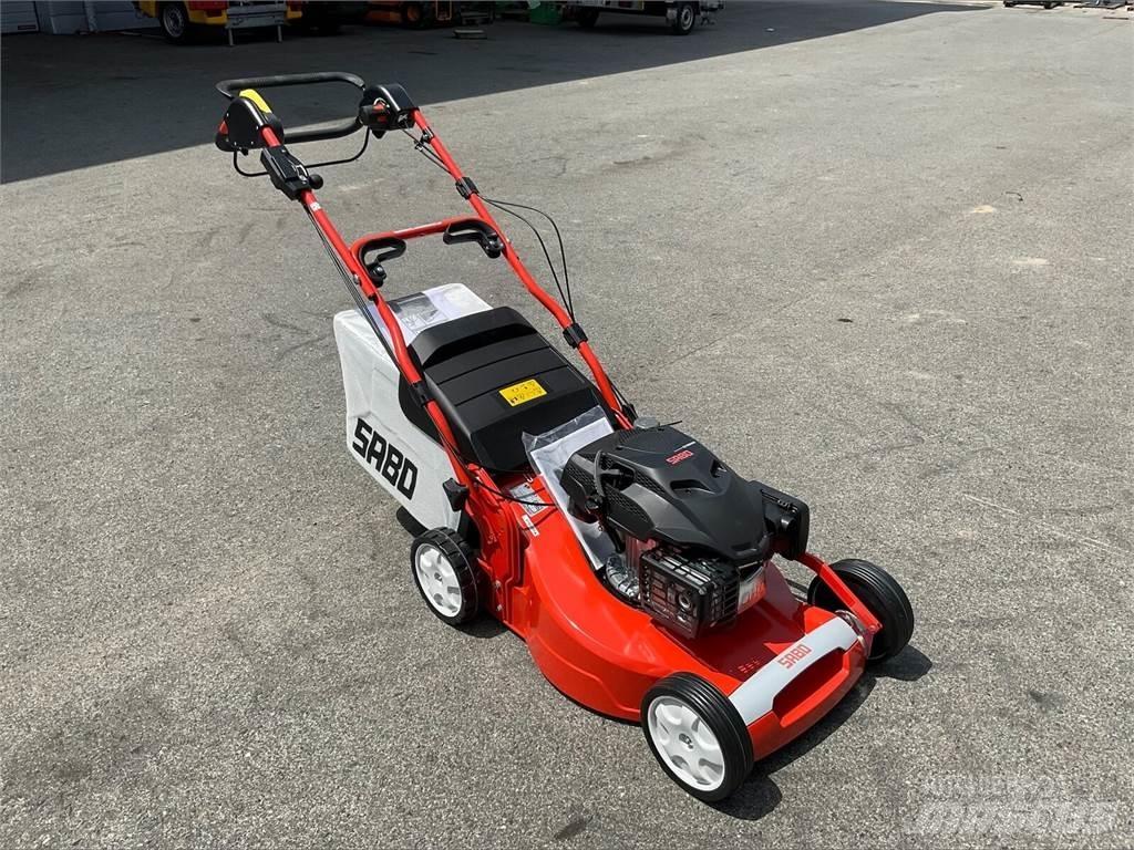  54- K Vario B Visuotinės / bendrosios paskirties automobiliai