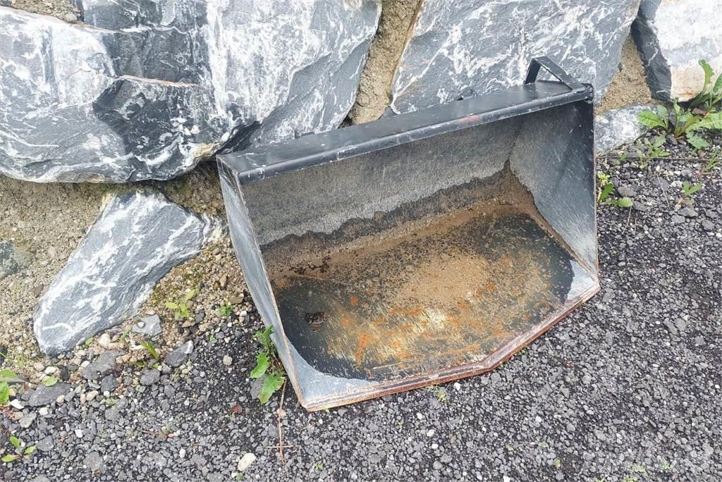 Avant 320 Frontaliniai krautuvai ir ekskavatoriai