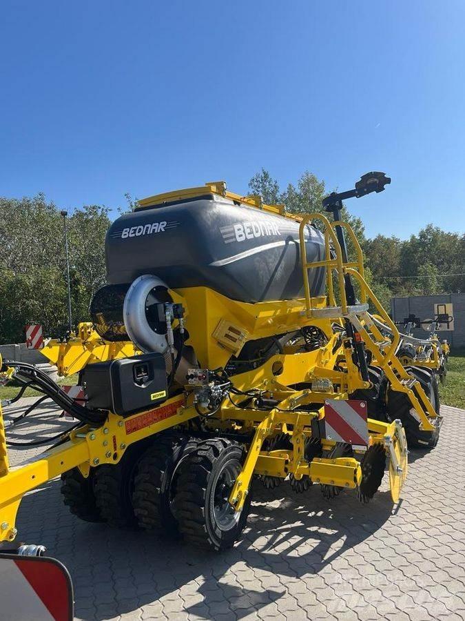 Bednar Omega Kita kultivavimo technika ir priedai