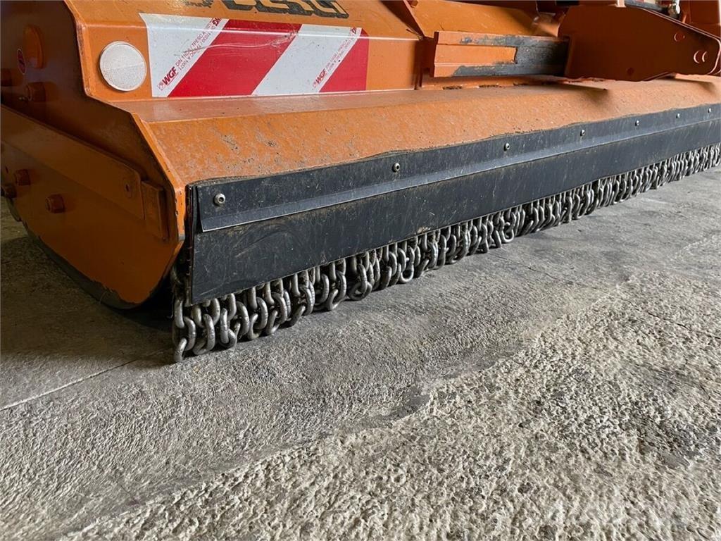 Berti Dual 280 Ganyklų šienapjovės / rėžtuvės