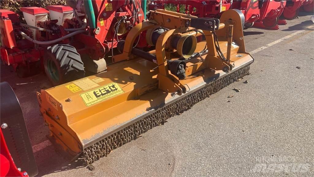 Berti DUAL 285 Ganyklų šienapjovės / rėžtuvės
