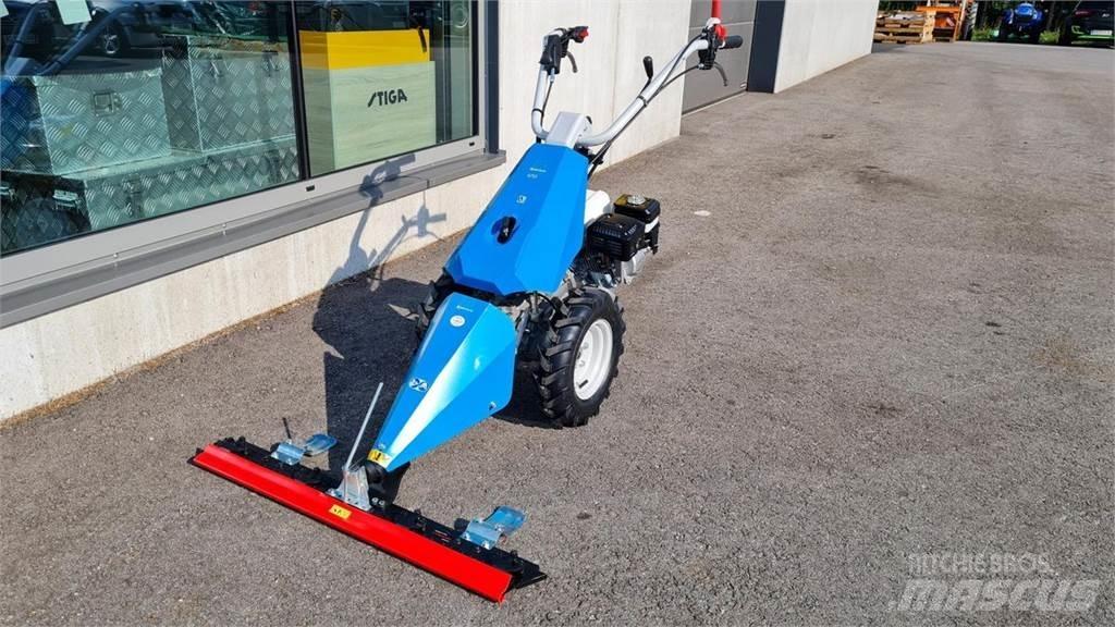 Bertolini 120S Sodo traktoriukai-vejapjovės