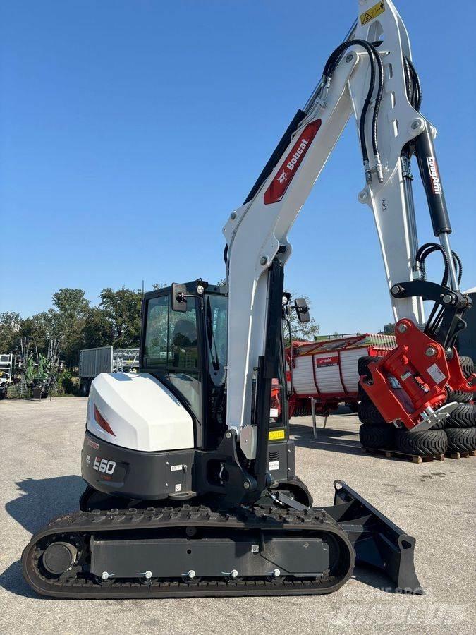 Bobcat E60 Statyba - Kita