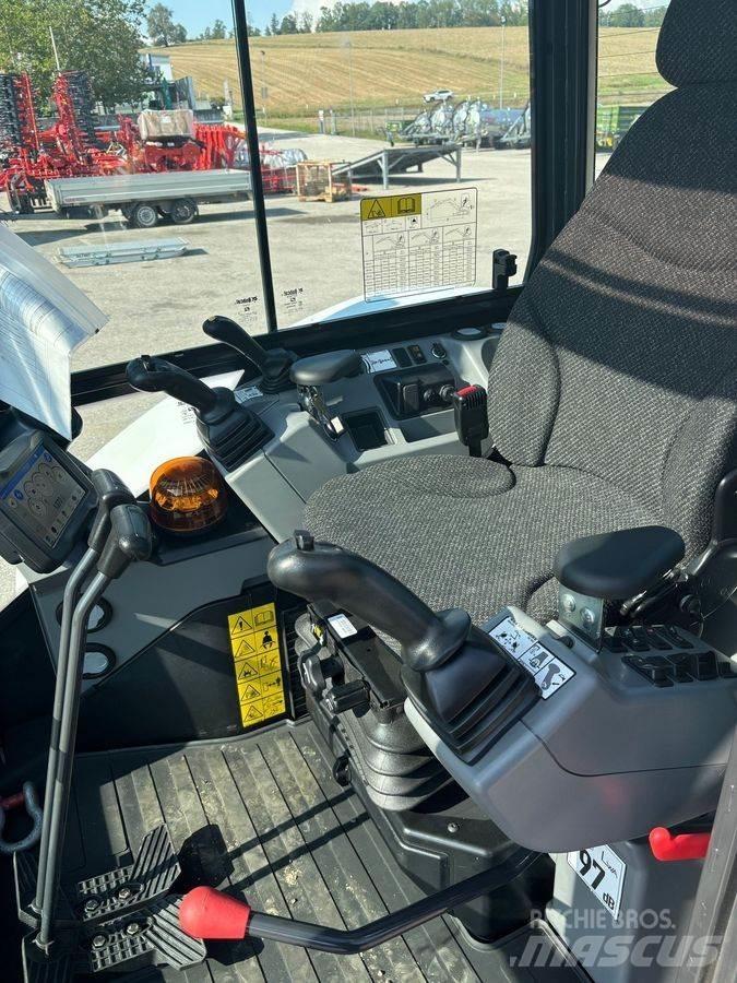 Bobcat E60 Vikšriniai ekskavatoriai