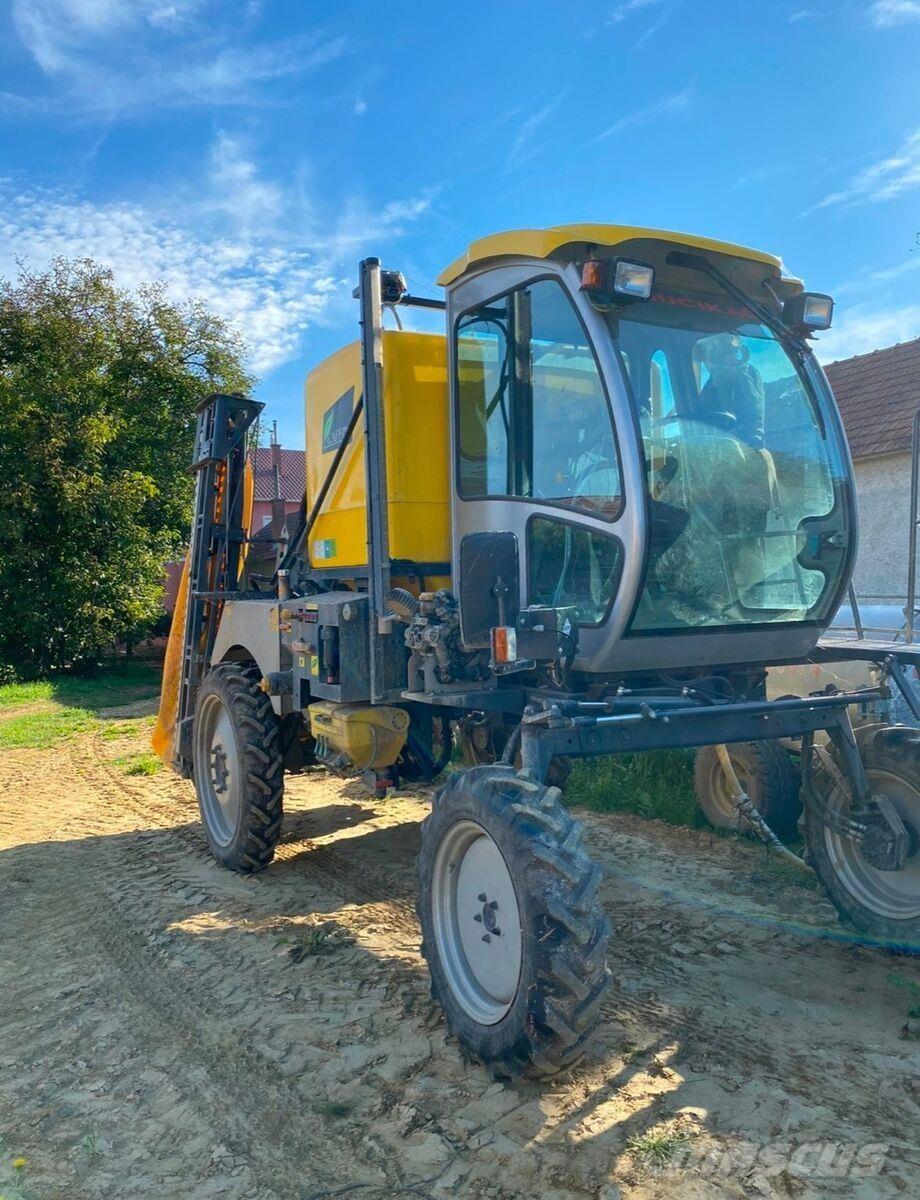 Caffini 2500 Prikabinami purkštuvai