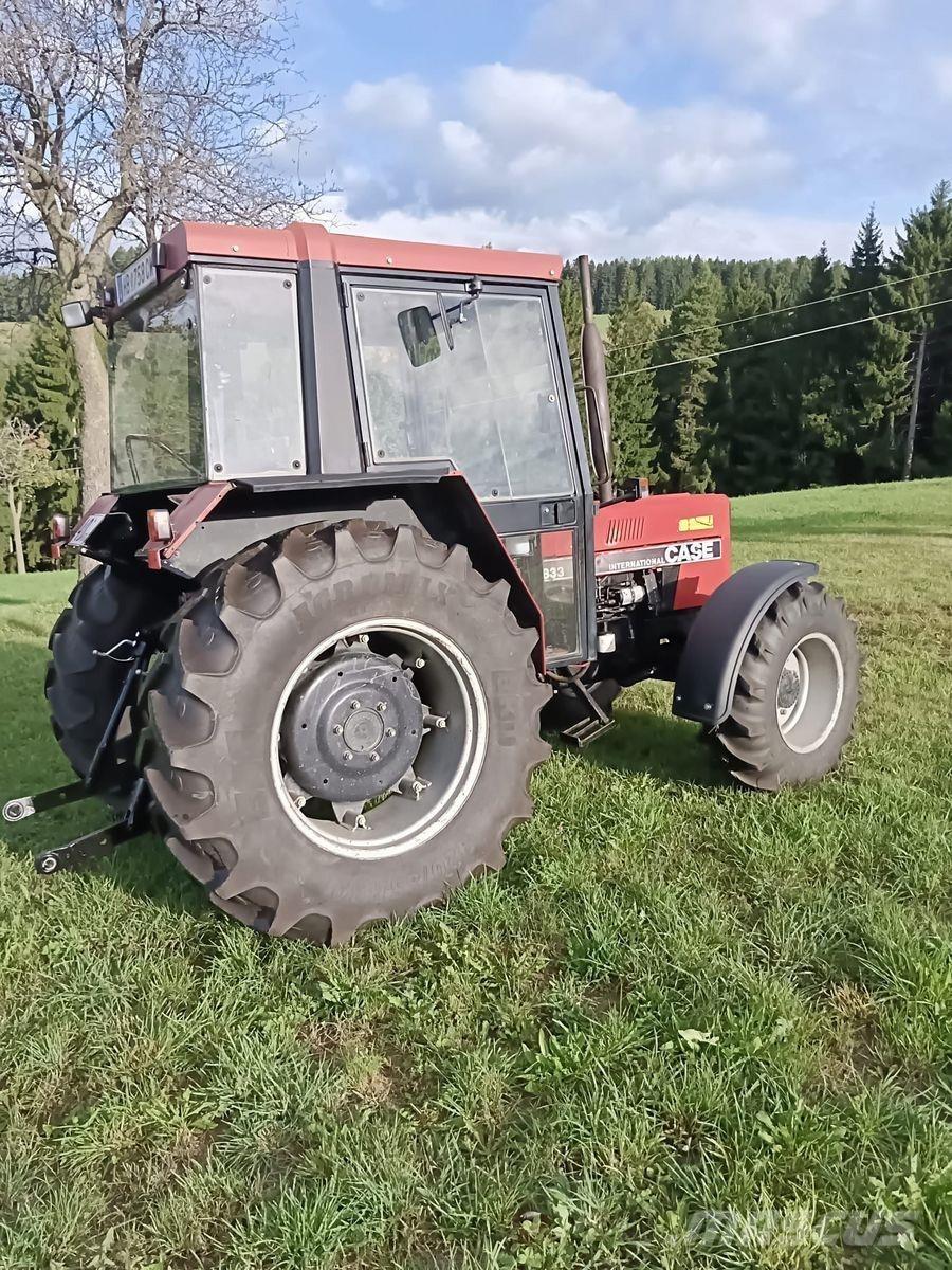 Case IH 833 A Traktoriai