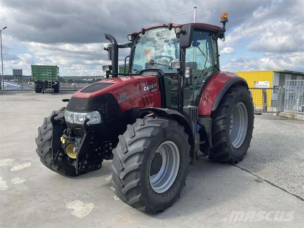 Case IH Luxxum 120 Traktoriai