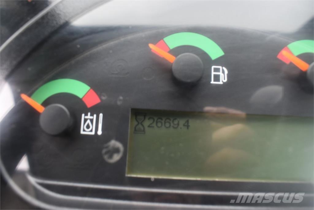 CAT 906M Naudoti ratiniai krautuvai