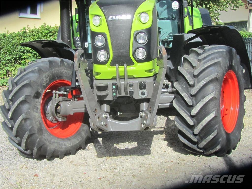 CLAAS Arion 440 Traktoriai