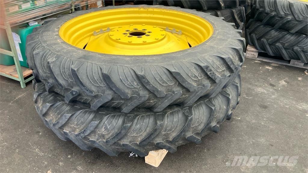 CLAAS ARION 530 Traktoriai