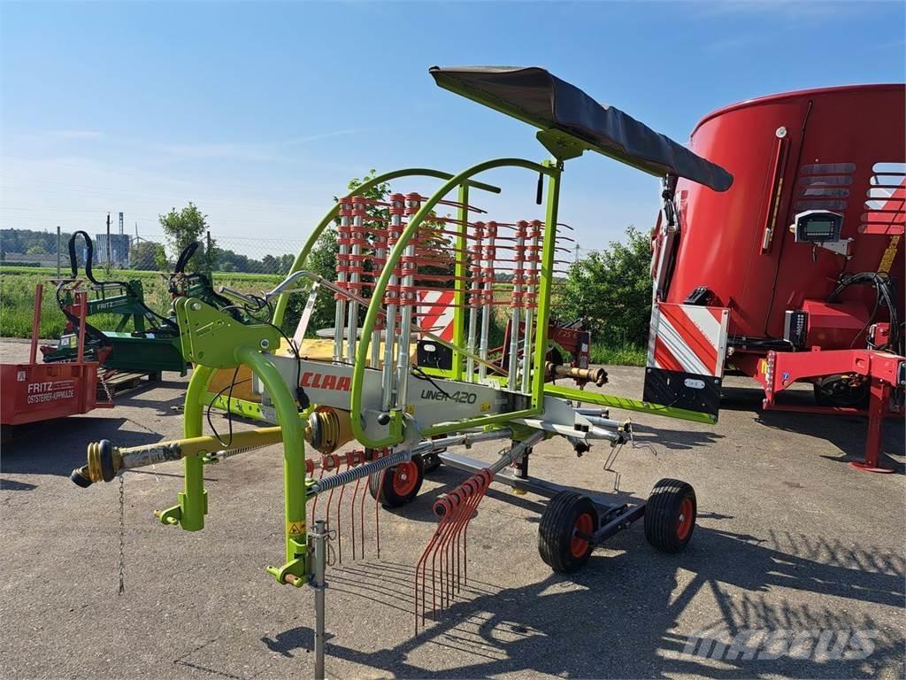 CLAAS Liner 420 Grunto gramdymo technika