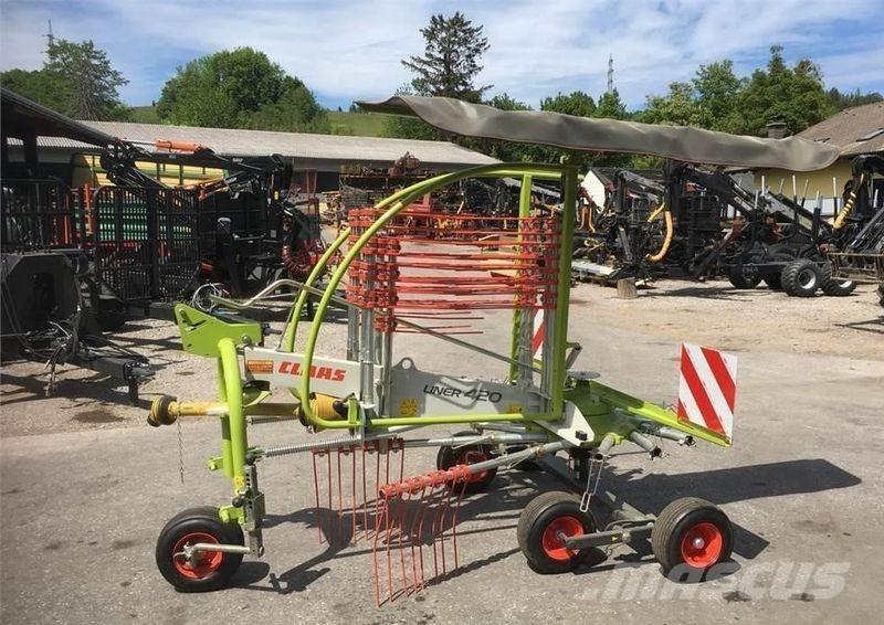 CLAAS Liner 420 Grunto gramdymo technika
