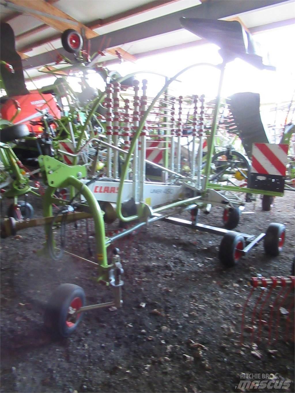 CLAAS Liner 450 Grunto gramdymo technika