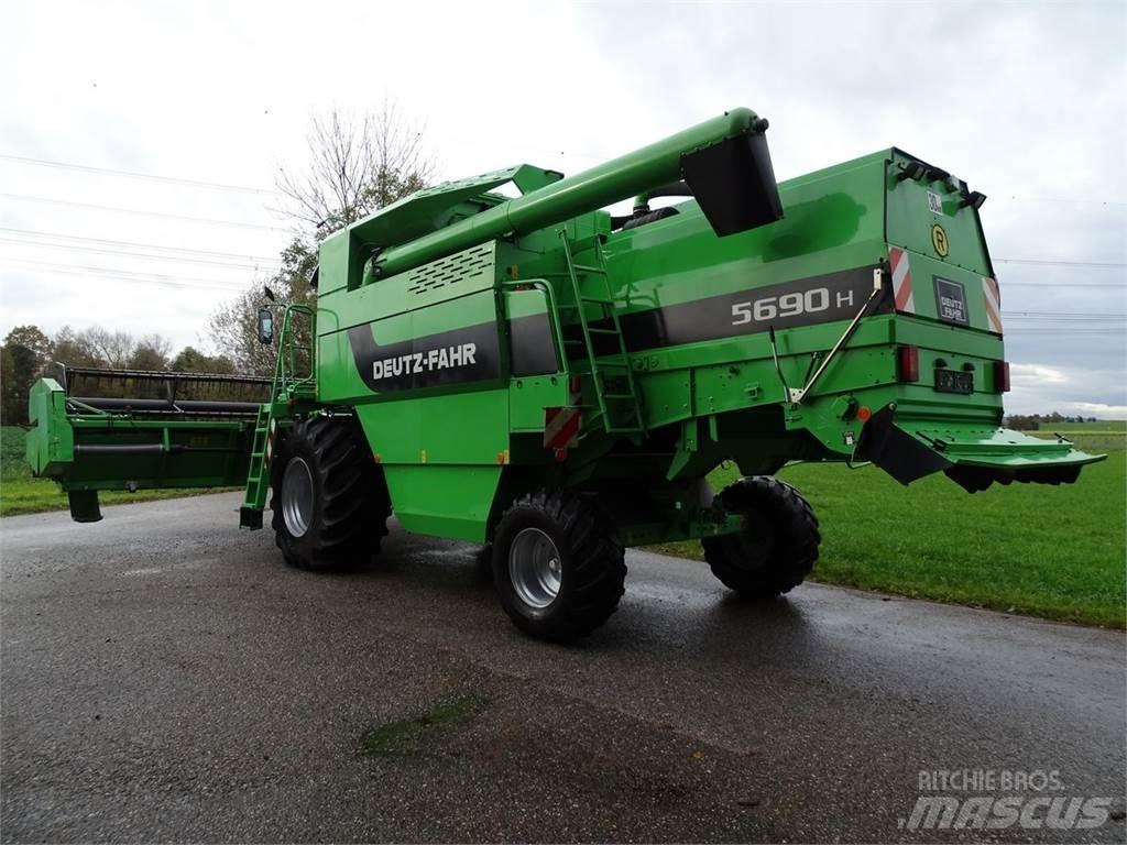Deutz-Fahr 5690 H Derliaus nuėmimo kombainai